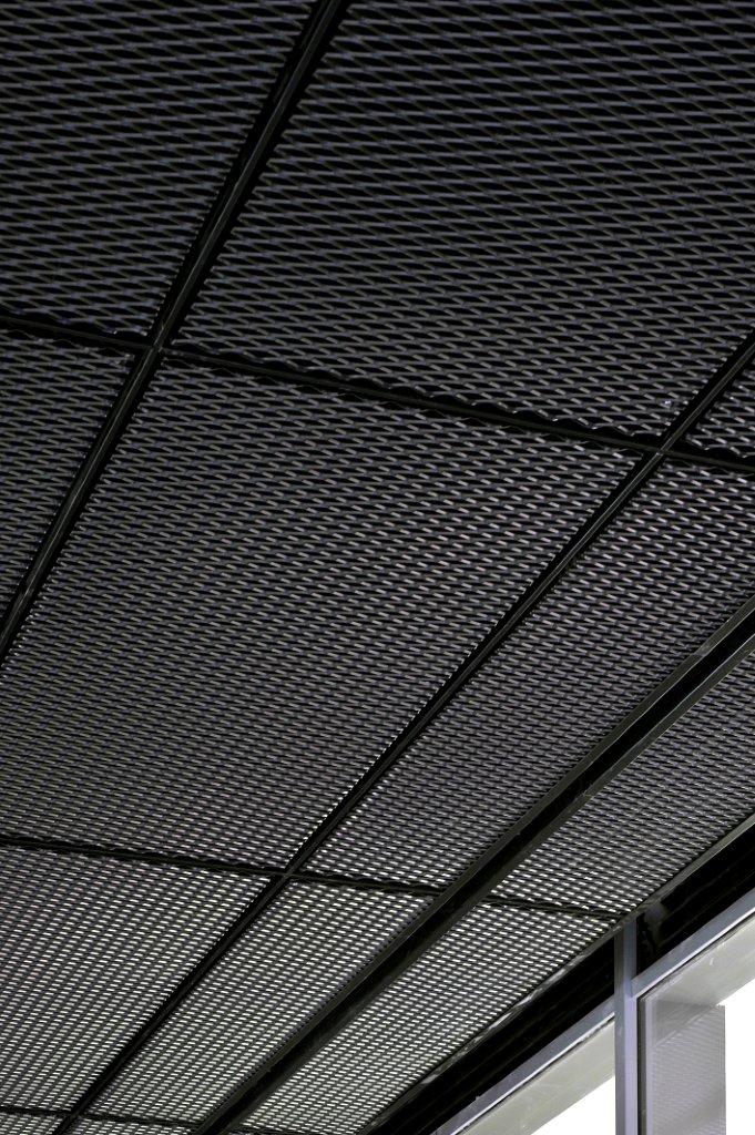 Mesh metal ceilings