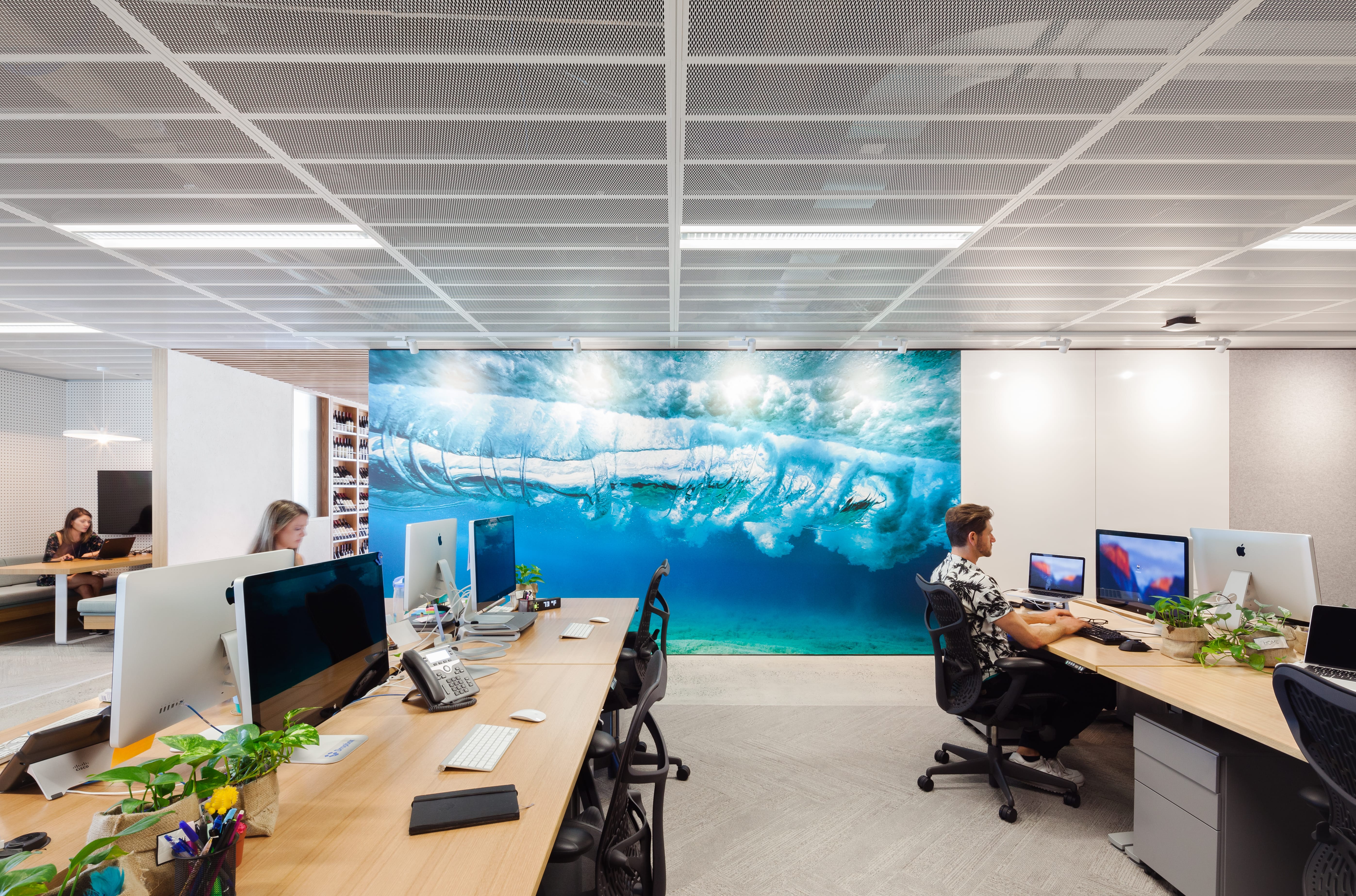 5Mart-Lrg-330-com (3)-min.jpg