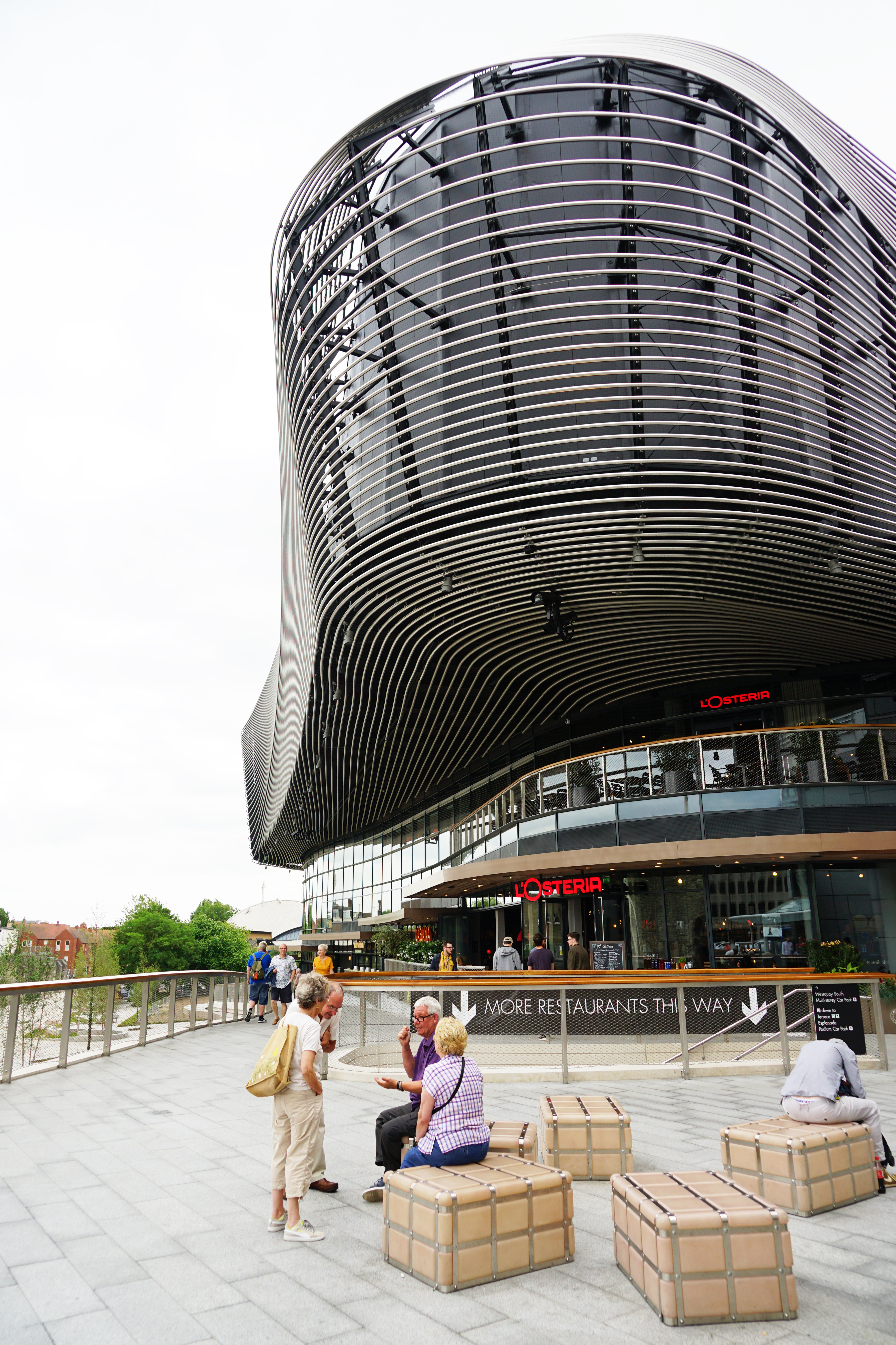 Watermark-Lrg-750-Ret (2).JPG