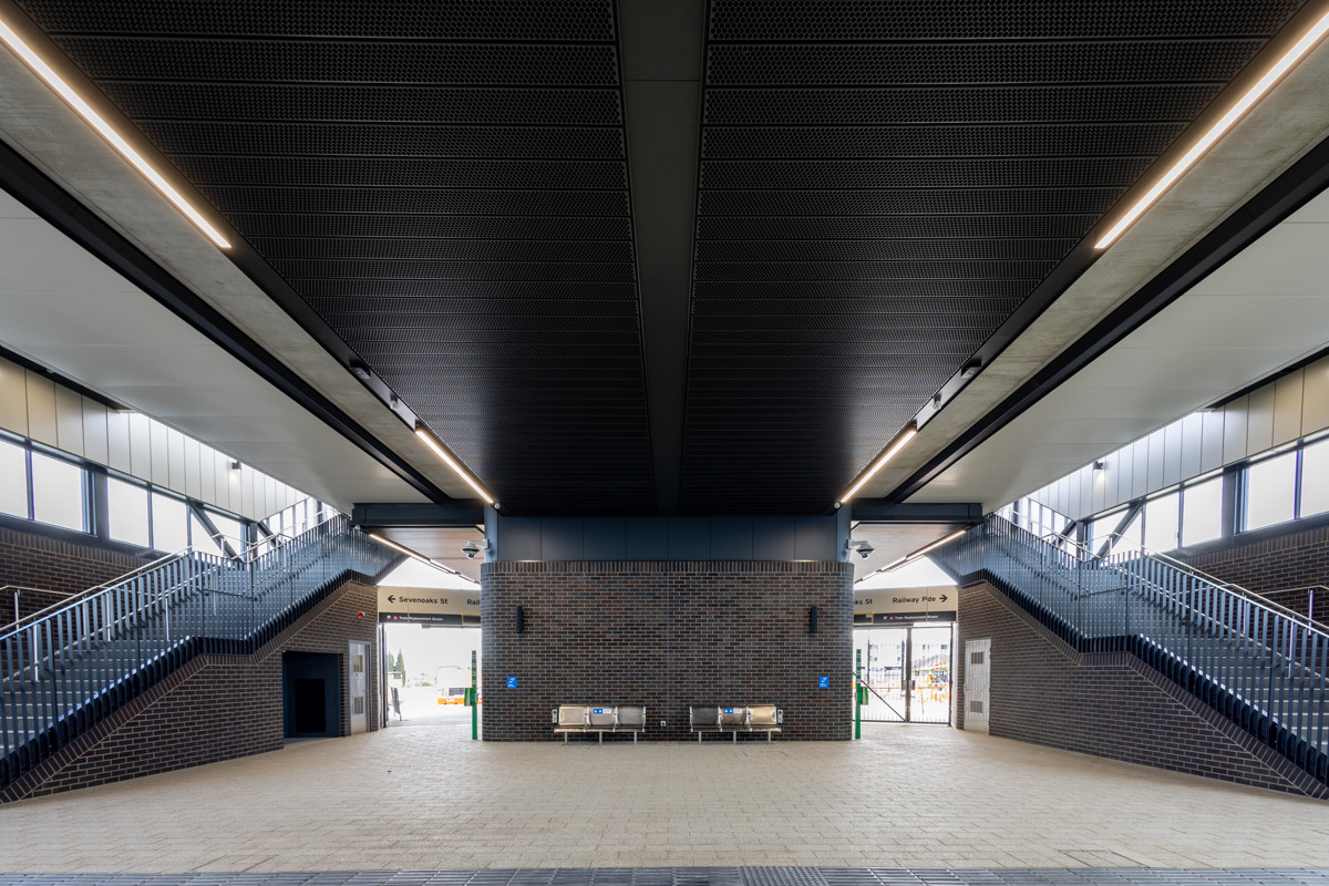 Metronet SAS200 Trans Lrg (7)